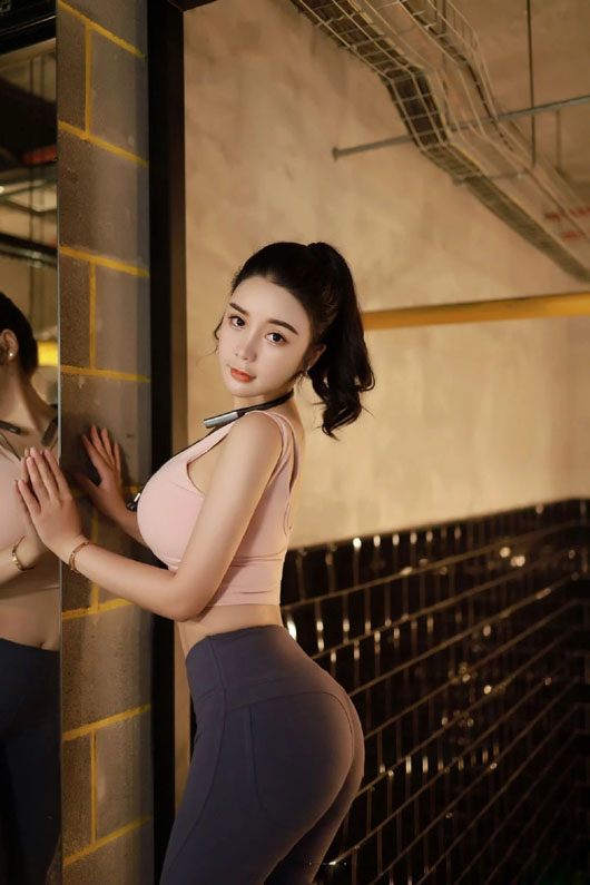 时尚运动风格女生（三）